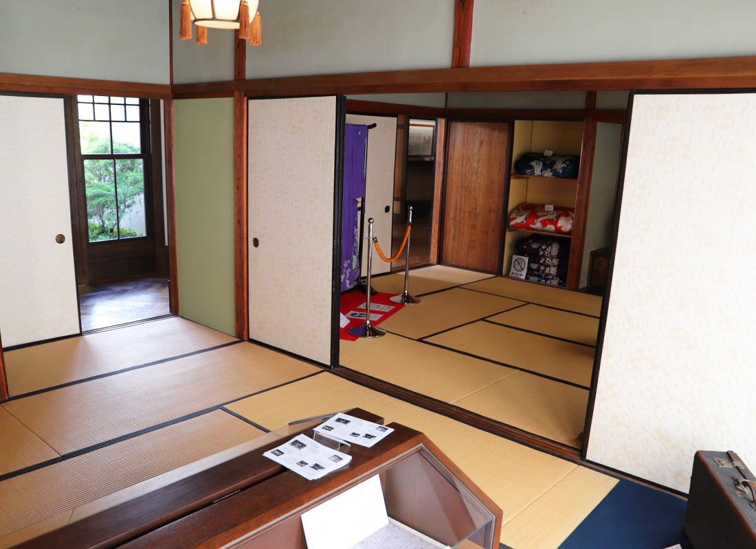 Interior view of the 1st floor exhibition rooms 2 through 4